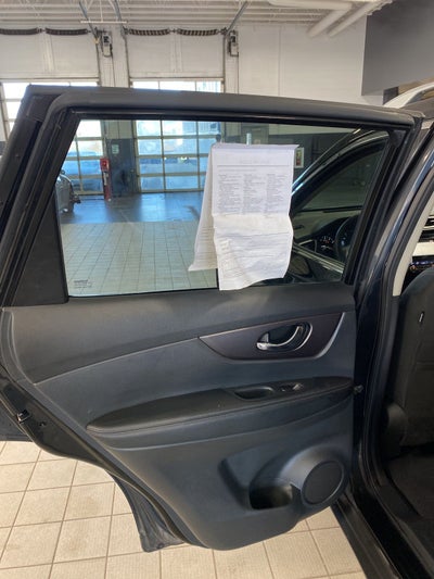 2015 Nissan Rogue SV