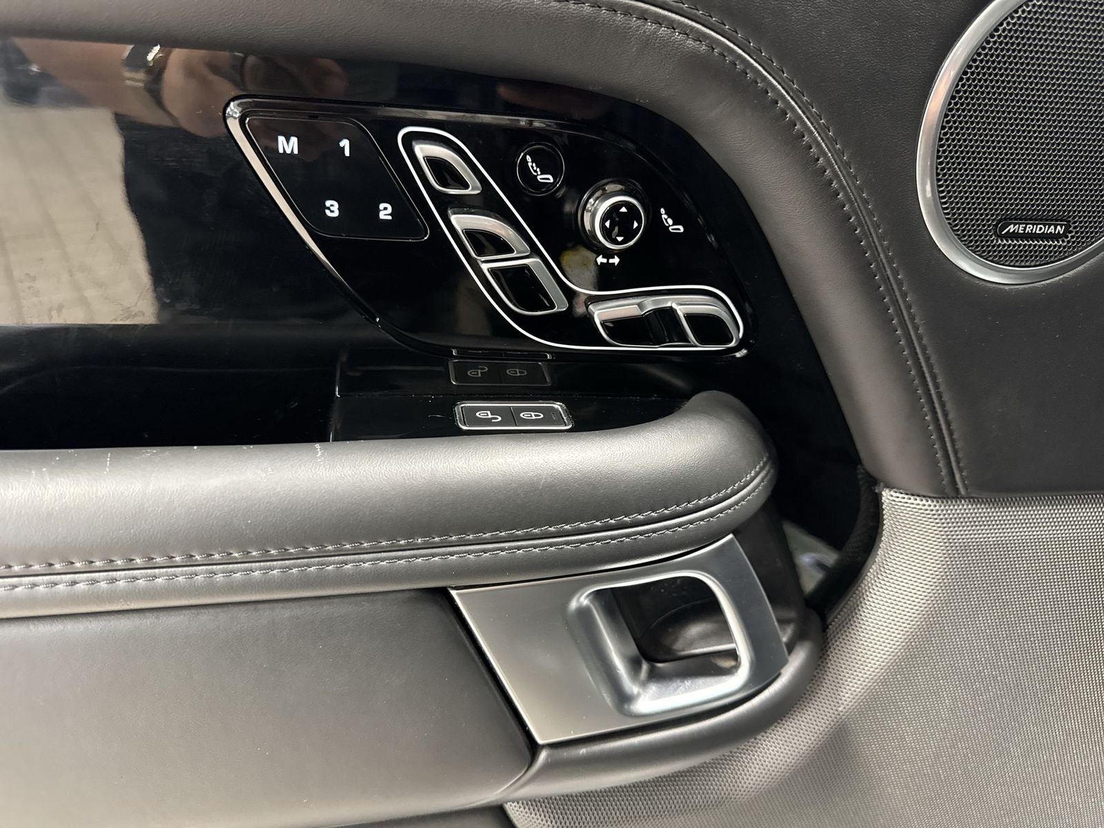 2019 Land Rover Range Rover 5.0L V8 Supercharged Autobiography