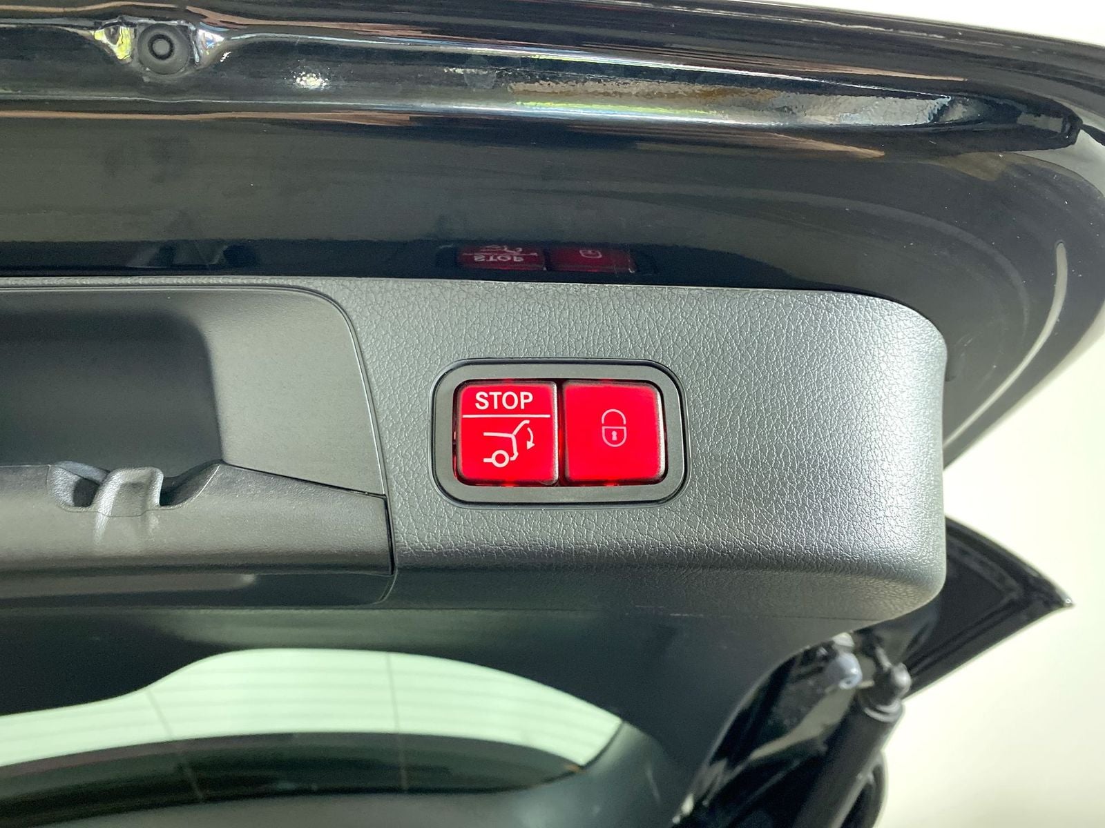 2025 Mercedes-Benz GLB GLB 250