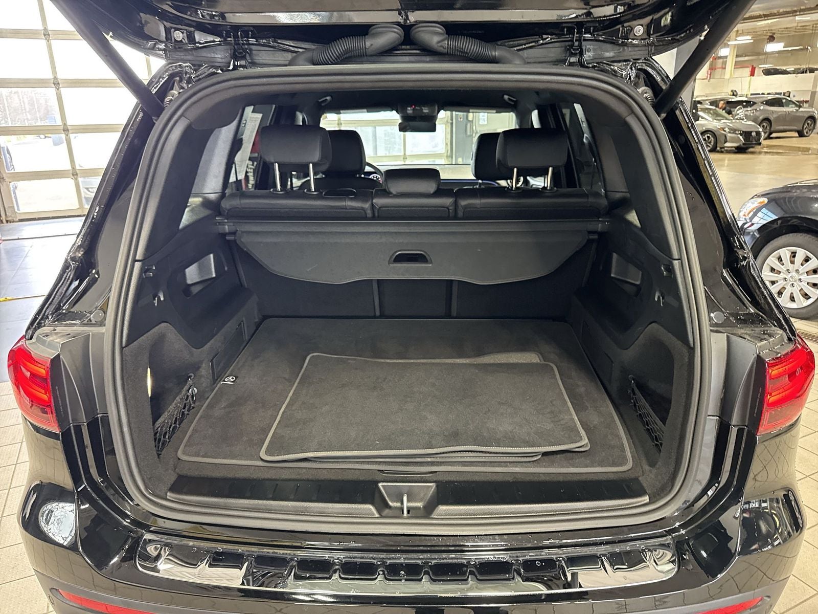 2025 Mercedes-Benz GLB GLB 250