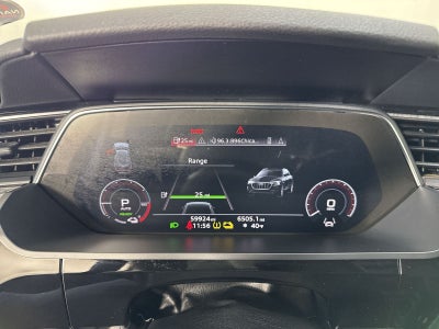 2021 Audi e-tron Premium quattro
