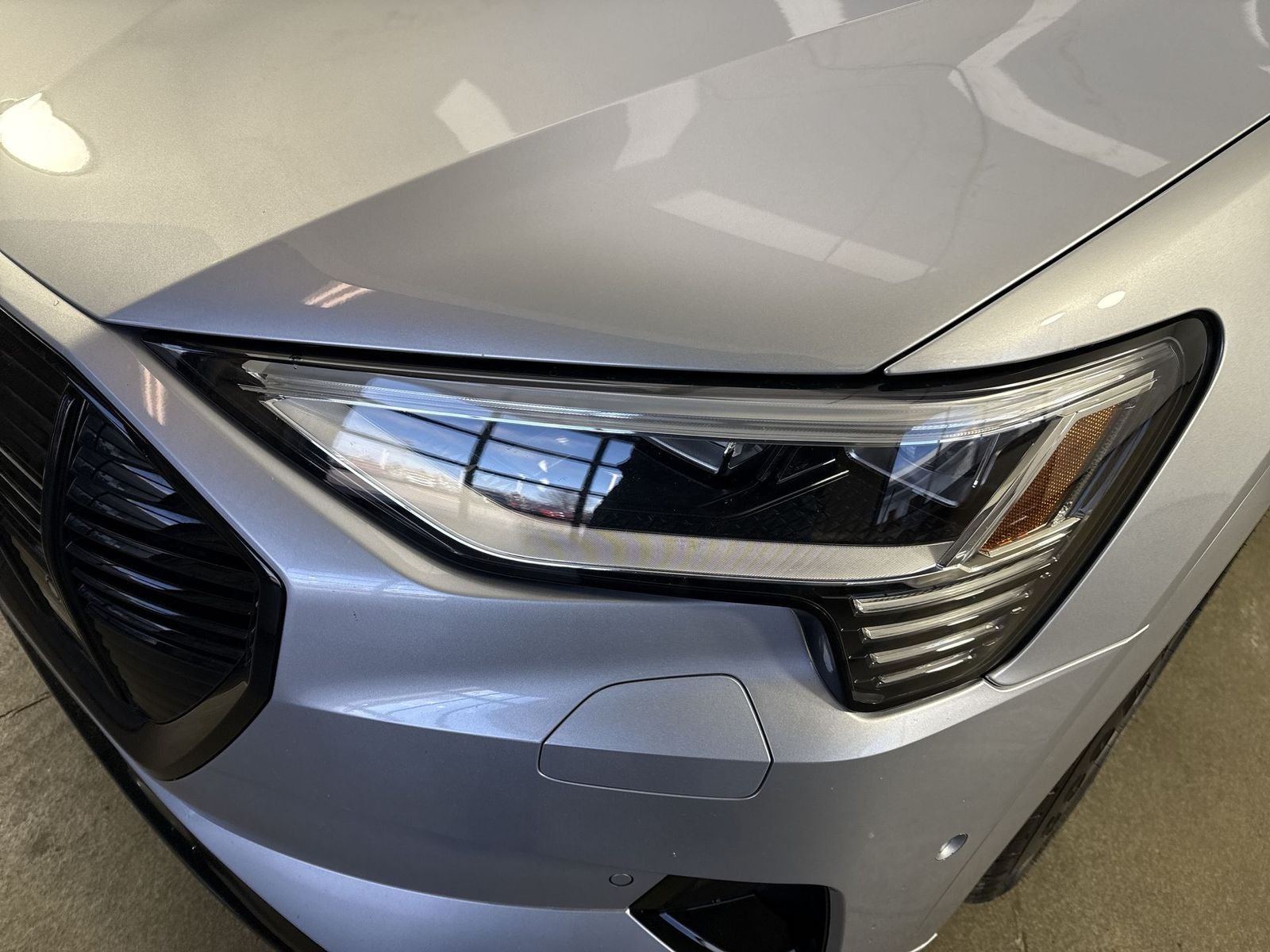 2021 Audi e-tron Premium quattro