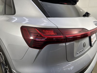 2021 Audi e-tron Premium quattro