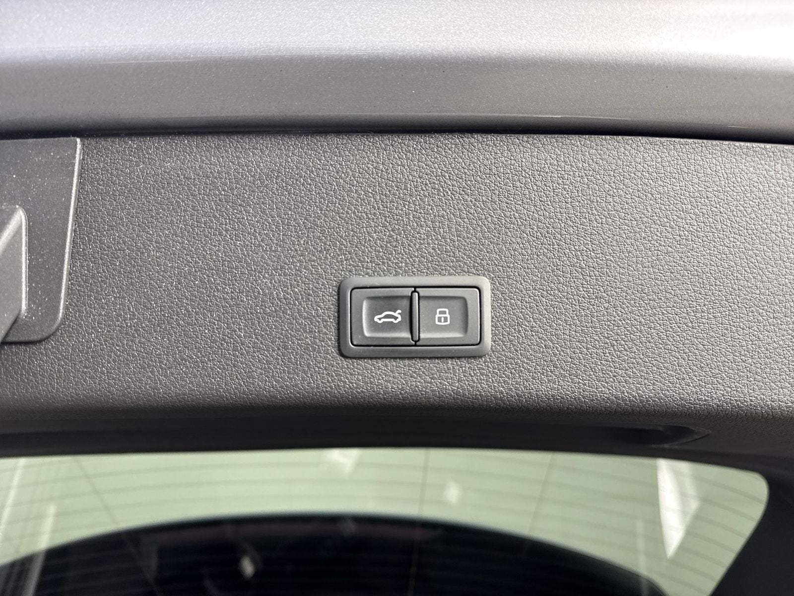 2021 Audi e-tron Premium quattro