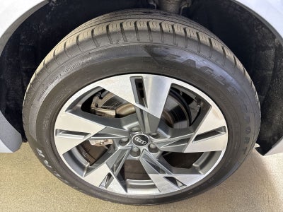 2021 Audi e-tron Premium quattro