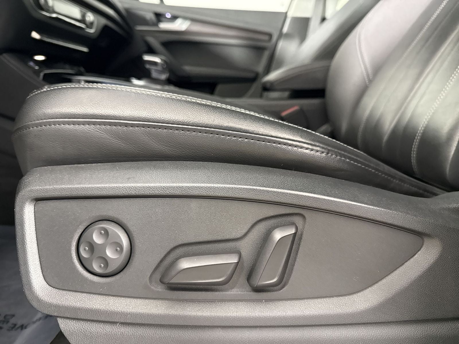 2021 Audi Q5 45 Premium Plus quattro