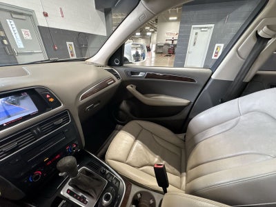 2012 Audi Q5 2.0T Premium quattro