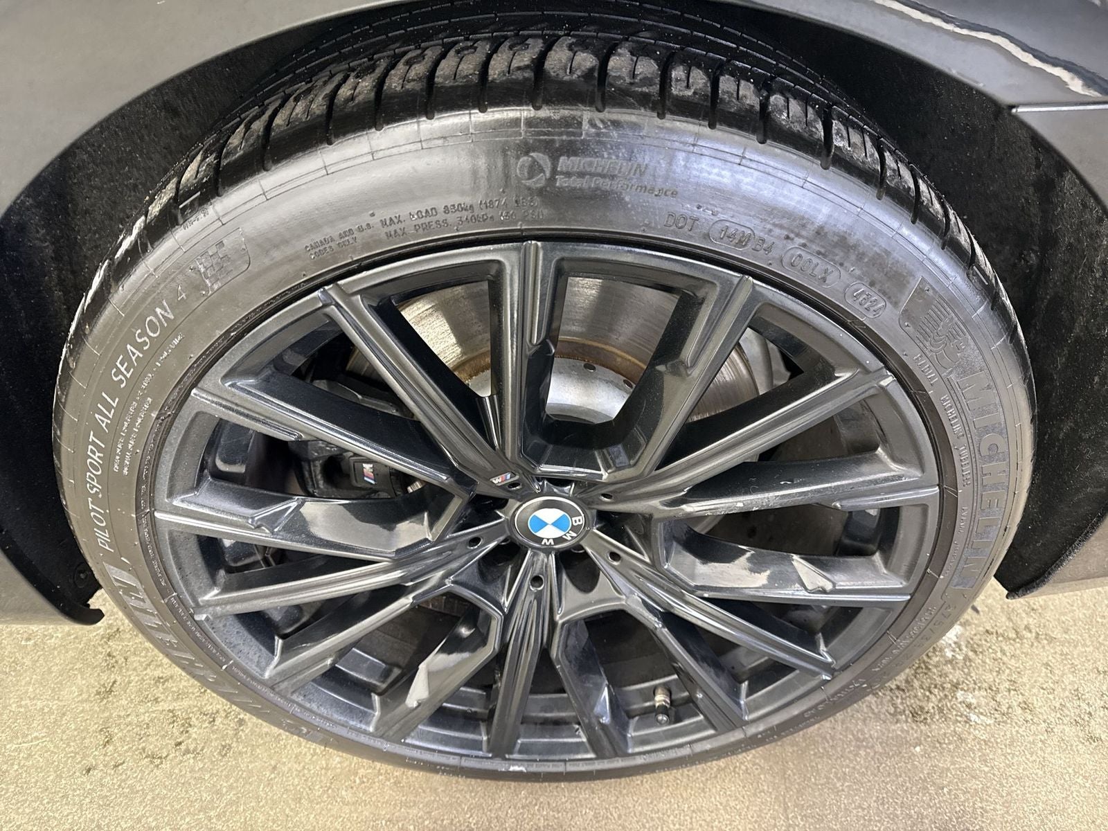 2022 BMW 7 Series 750i xDrive