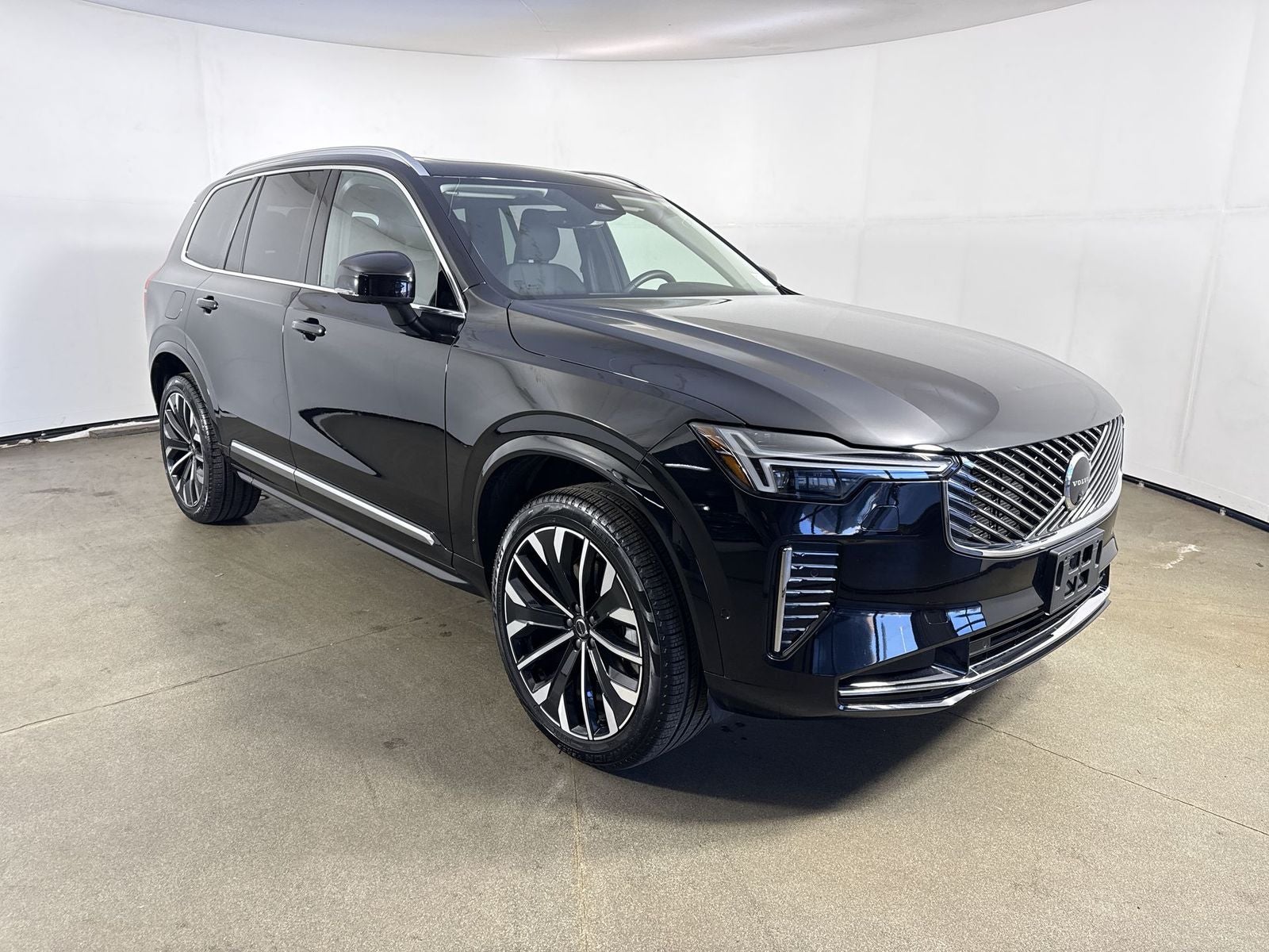 2025 Volvo XC90 B6 Plus 7-Seater 2025.5